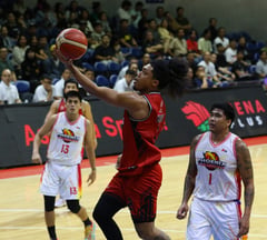 WINNING LIKE A BOSS: Barefield fuels Blackwater’s late-game assault